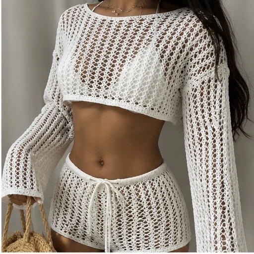 Bikini + top + short's foto | Alma Hilo |  BizneCubano